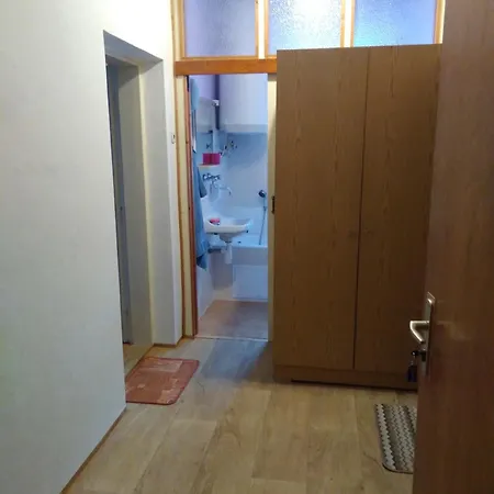 V Udoli V Jizerskych Horach 3*